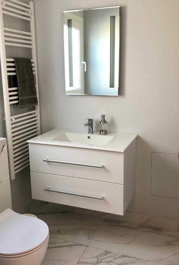 Angel Apartment